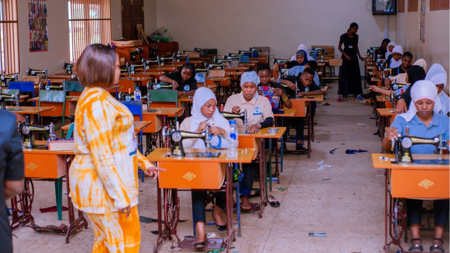 MAARIFA YA MAENDELEO YA JAMII YATUMIKE KUBORESHA MAISHA YA WANANCHI - NAIBU WAZIRI MAHUNDI