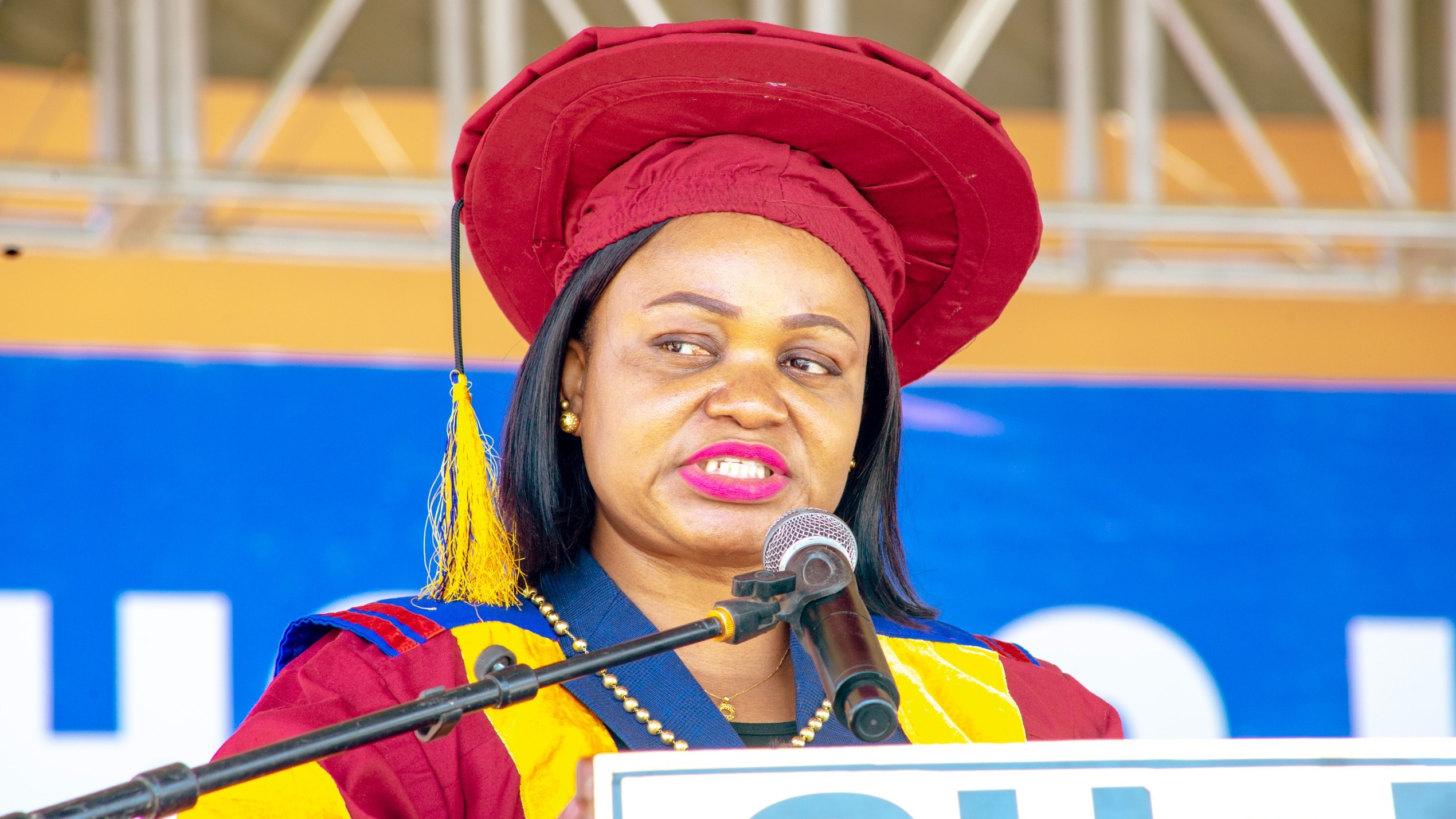 ELIMU MLIYOIPATA IKAWE SULUHISHO LA CHANGAMOTO KATIKA JAMII – MHE. MAHUNDI