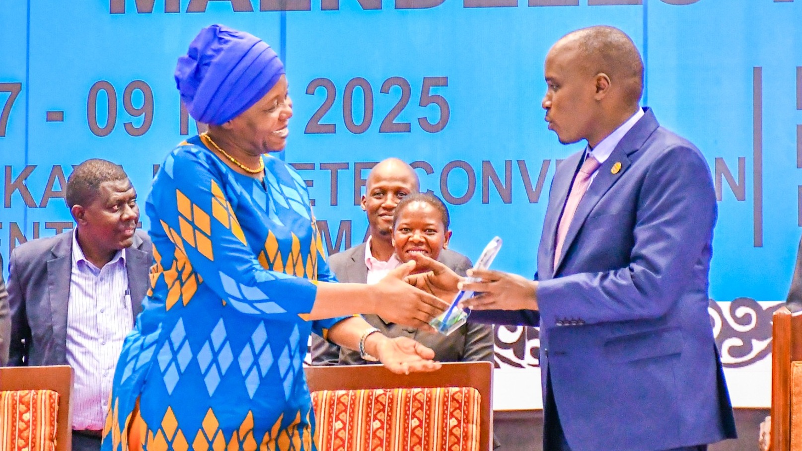WAZIRI DKT. GWAJIMA ANAFANYA KAZI KUBWA SANA - DKT. BITEKO