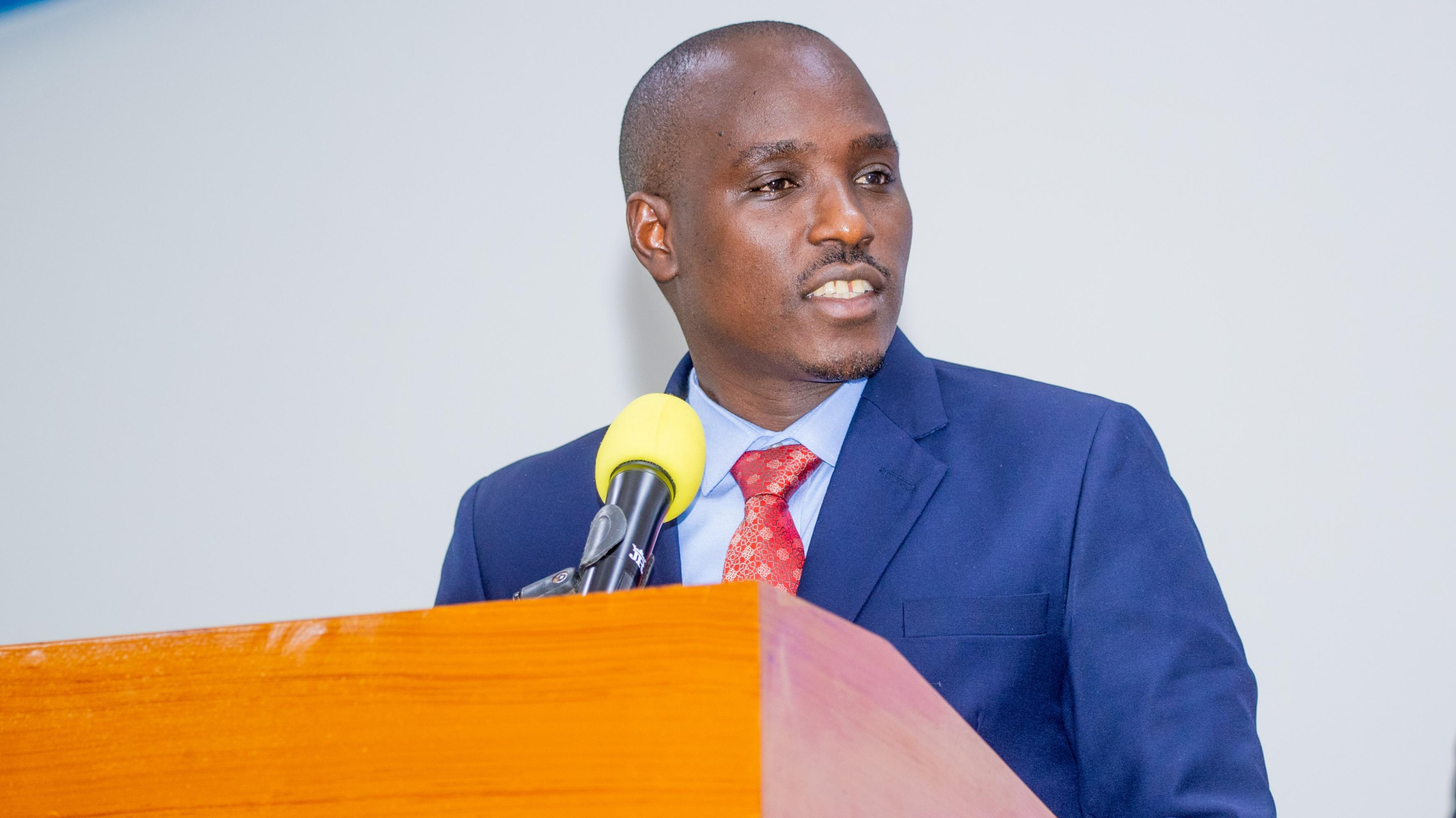 DKT. BITEKO ASHAURI JAMÌI KUZINGATIA MALEZI BORA YA AWALI KWA WATOTO.