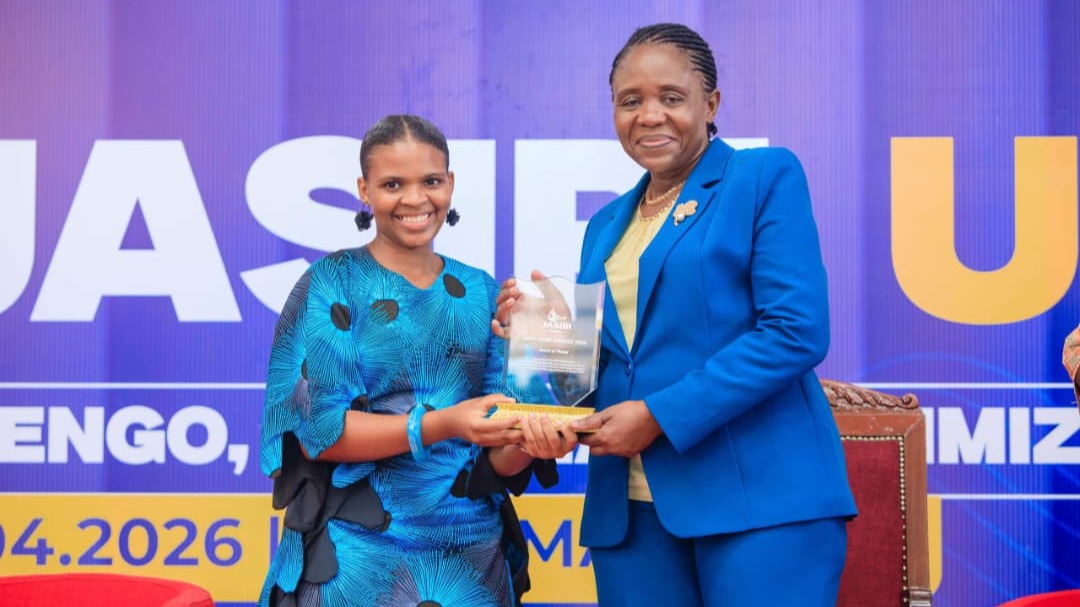 WAZIRI GWAJIMA AWAFUNDA MABINTI JASIRI UDSM